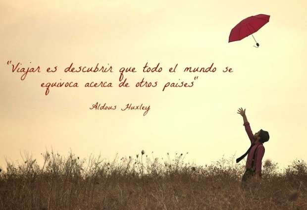 frases-de-viaje-travel-quotes-viajar-vacaciones-1000frasesdeviaje-aldous-huxley1