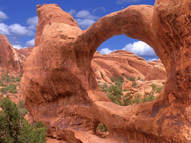ws_Double_O_Arch_1600x1200.jpg